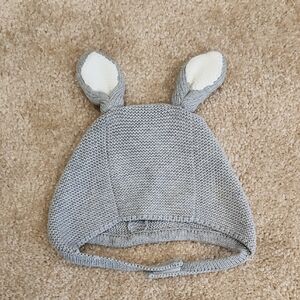 Baby Berry Baby Gray Knit Bunny Ear Hat Size 000 - 00 / 0 - 6 Months